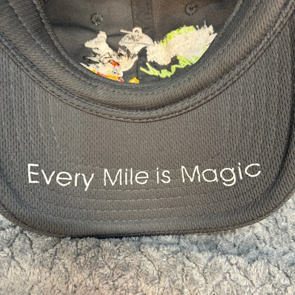 Disney Parks 2017 Wine & Dine Half Marathon Mickey Mouse Gray Hat Cap 0741